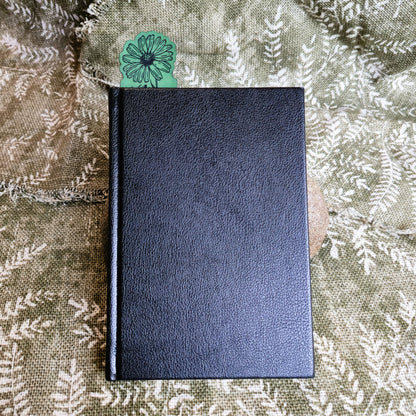 Daisy Engraved Leatherette Bookmark